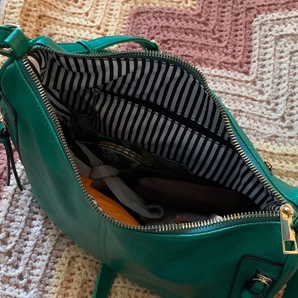 New FashionPuzzle Faux Leather Crossbody Saddle Bag Kelly Green - Picture 12 of 12